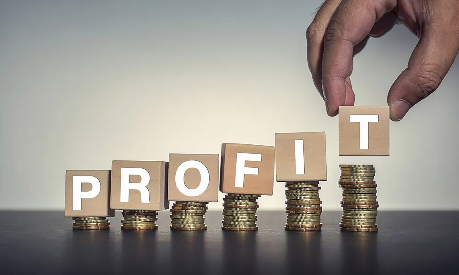 Middle class consumers shopping for bags in emerging markets