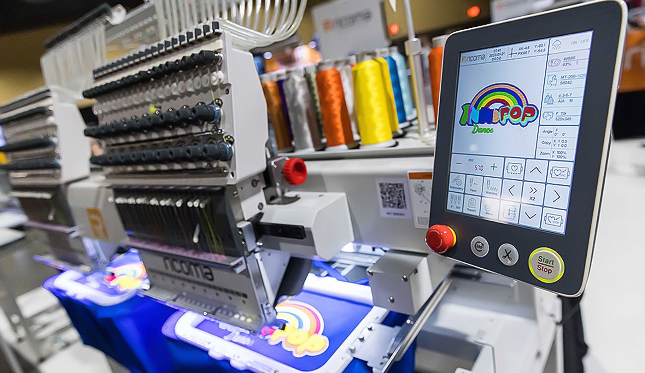 digitizing logo for embroidery machine